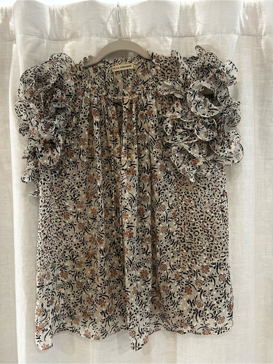 Ulla Johnson Tops - Ulla Johnson Cream Floral Ruffle-Sleeve Blouse